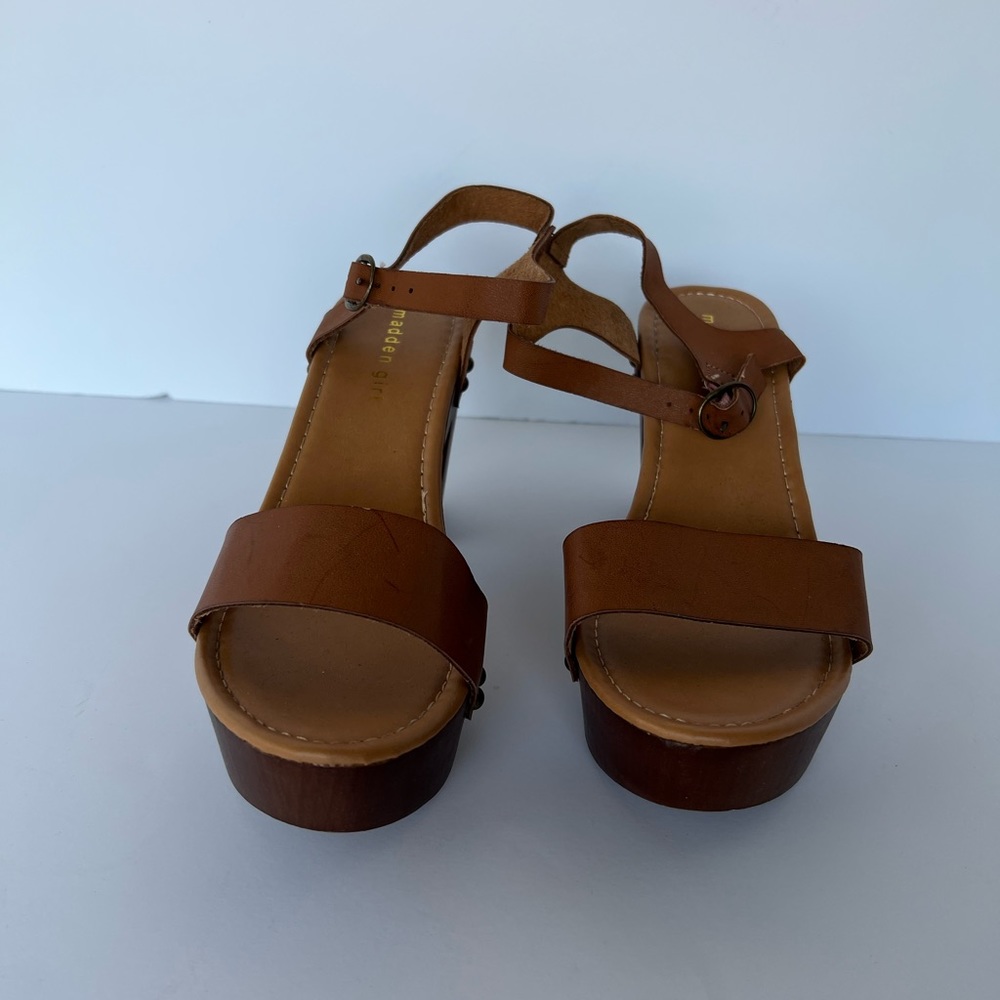 Madden Girl Lift-L Light Brown Platform Sandal-